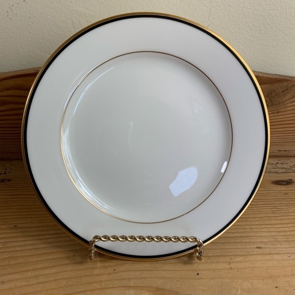 NORITAKE IVORY CHINA 7067 CORONET BREAD PLATE - Picture 5 of 6